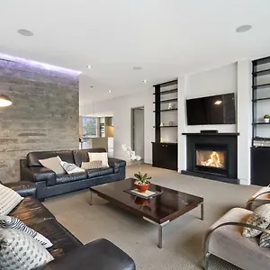  Villa Sanctuary On Kilmore New Zealand